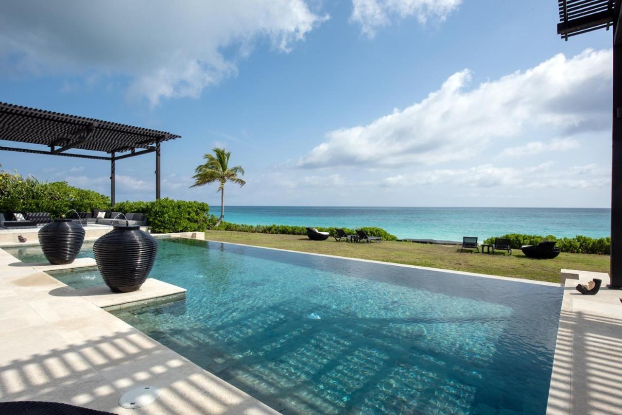 Villa Ananda House Estate à Governor S Harbour Extérieur photo